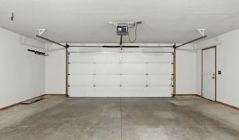 1303 Virginia Ln, Auburn, IN 46706