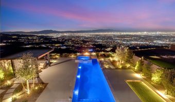 571 Overlook Rim Dr, Henderson, NV 89012