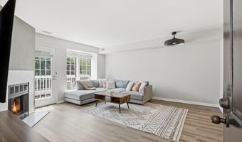 2600- F S ARLINGTON MILL Dr F, Arlington, VA 22206
