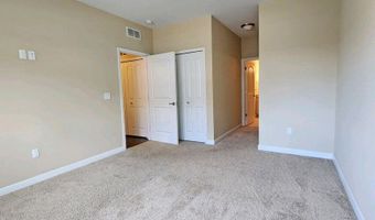 5643 Arbor Chase Dr, Ann Arbor, MI 48103