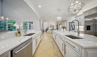 43582 OLD KINDERHOOK Dr, Ashburn, VA 20147