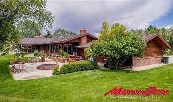 136 McCullough Dr, Cody, WY 82414