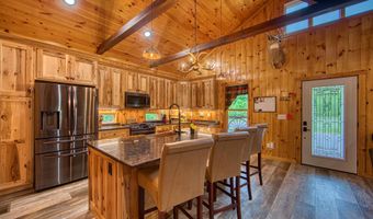 305 Griffin Ln, Allardt, TN 38504