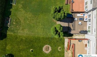 1658 Pinewind Dr, Alburtis, PA 18011
