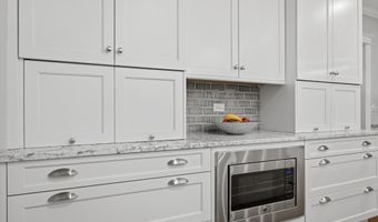 2 BELLEMORE Rd, Baltimore, MD 21210