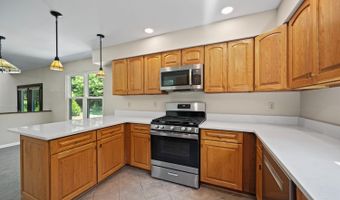 8240 Woodglen Dr, Anderson Twp., OH 45255