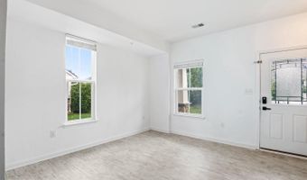 41768 MCMONAGLE Sq, Aldie, VA 20105