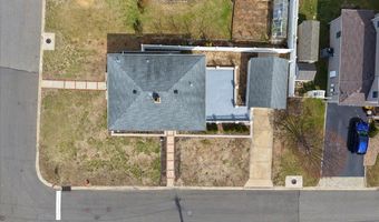 9 Cabot Rd W, Massapequa, NY 11758