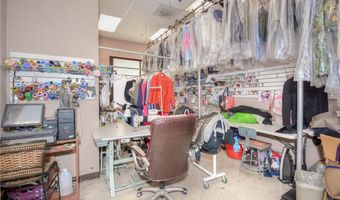 8018 E Santa Ana Canyon Rd, Anaheim, CA 92808