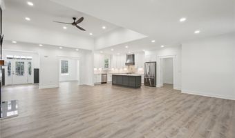 15035 Whitewood Ln, Ashland, VA 23005