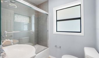 1021 N FOREST Ave, Orlando, FL 32803