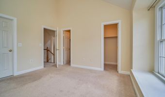 504 N THOMAS St #A, Arlington, VA 22203