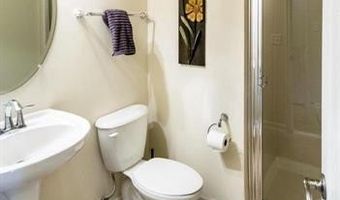 42799 HAY Rd, Ashburn, VA 20147