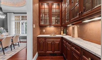 6830 N PURDY Pkwy, Appleton, WI 54913