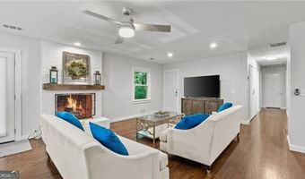 204 Cold Creek Dr, Alpharetta, GA 30009