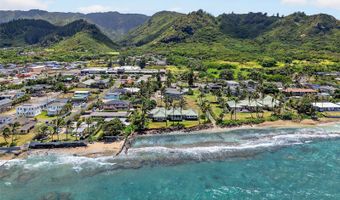 54-327 Kamehameha Hwy 1B, Hauula, HI 96717
