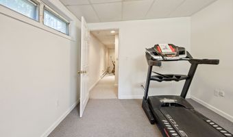 479 Blacks Rd, Cheshire, CT 06410