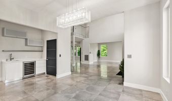 6600 RESERVES HILL Ct, Annandale, VA 22003