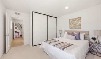 5801 Middle Crest Dr, Agoura Hills, CA 91301