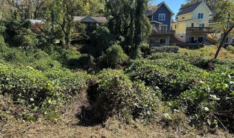 34 Bradley St, Asheville, NC 28806