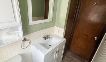387 Southwick St, Agawam, MA 01030