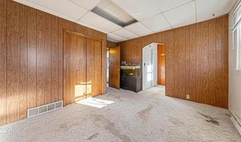 604 Ulstad Ave, Albert Lea, MN 56007