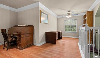 8000 Walnut Dr, Alvarado, TX 76009