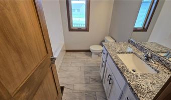 1309 18th St NE, Austin, MN 55912