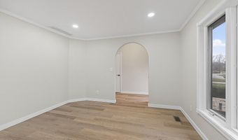 309 Glenbrook Ln, Avon, IN 46123