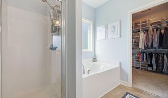 7808 Lagenaria Dr, Angier, NC 27501