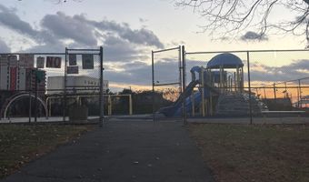 190 W 24TH St, Bayonne, NJ 07002