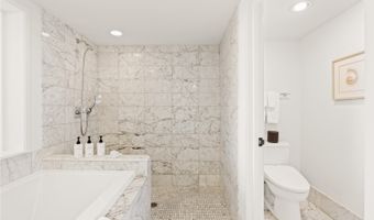 223 Saratoga Rd 1115, Honolulu, HI 96815