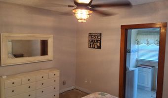 4066 Lakeshore Drive Dr, Bean Station, TN 37708