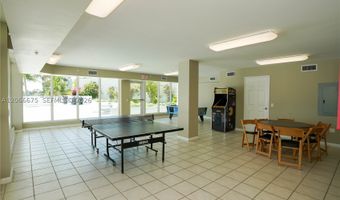 3370 Hidden Bay Dr 213, Aventura, FL 33180