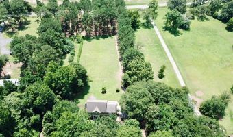 279 Upper River Rd, Americus, GA 31709