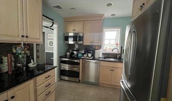 116 Devon Rd, Albertson, NY 11507