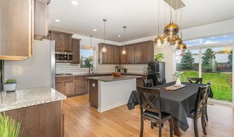 5099 151st St W, Apple Valley, MN 55124