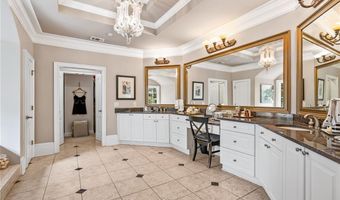 221 Allmond Ln, Alpharetta, GA 30004