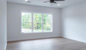 77 White Rock Hill Rd, Bow, NH 03304