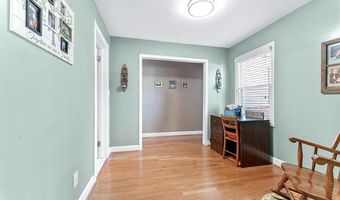 14903 Harrison Ave, Allen Park, MI 48101