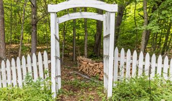 22 Courtyard Cir, Alton, NH 03810