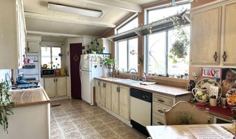 34851 S DESERT Cv, Black Canyon City, AZ 85324