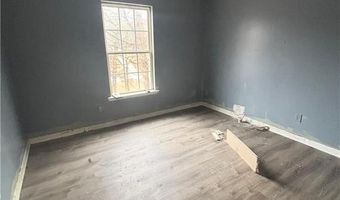 156 DOGWOOD GLEN Dr, Aragon, GA 30104