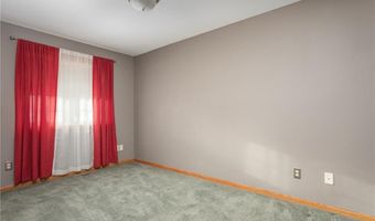 723 Amanda Ln, Alexandria, MN 56308