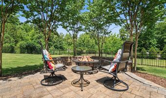 554 White Oak Pond Rd, Apex, NC 27523