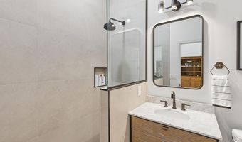 1465 W ISLAND Cir, Chandler, AZ 85248