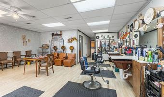 105 W Main St, Anderson, MO 64831