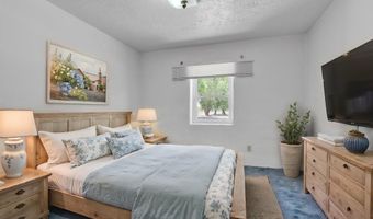 22 Paizalas Dr, Bosque, NM 87006