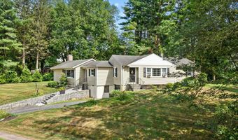 136 Crescent Cir, Cheshire, CT 06410