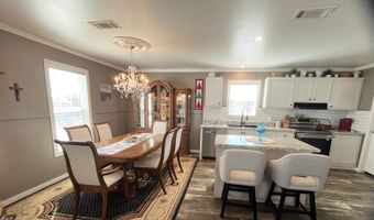 858 S Robert Ave, Avon Park, FL 33825